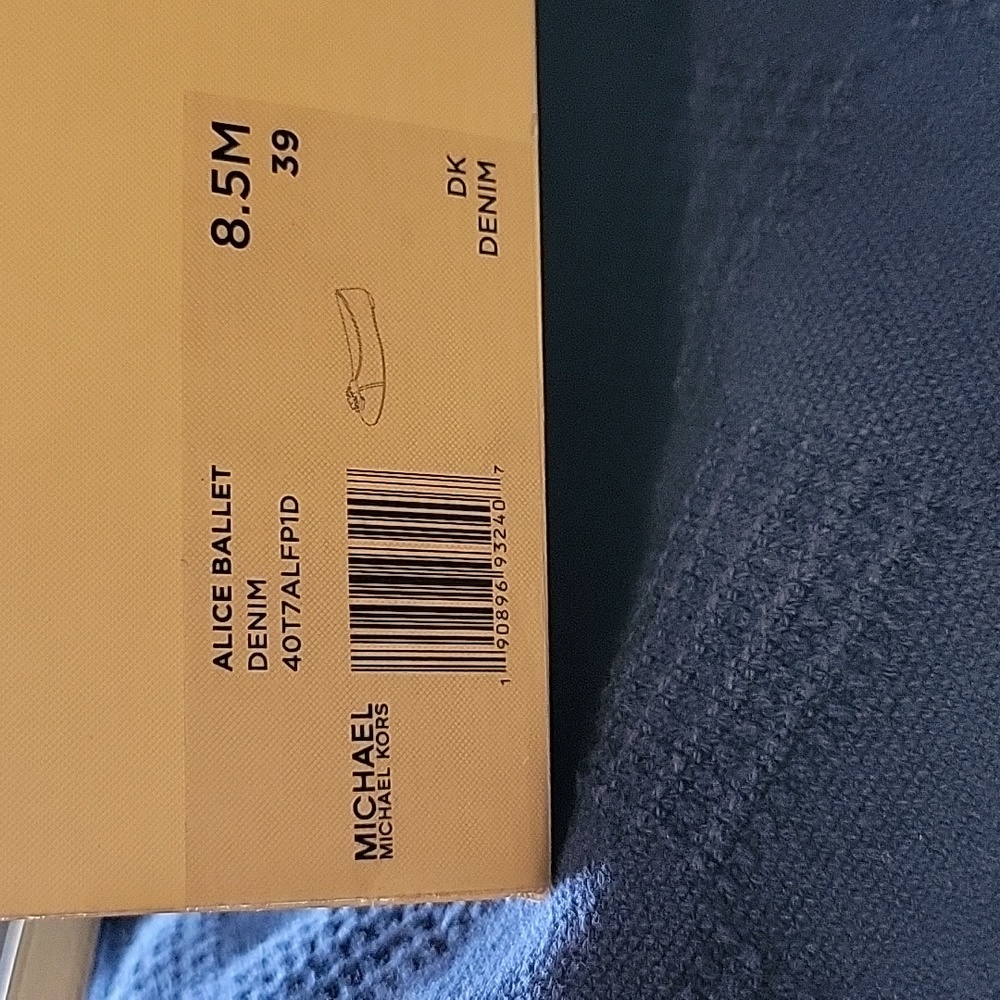 Michael Kors Flats